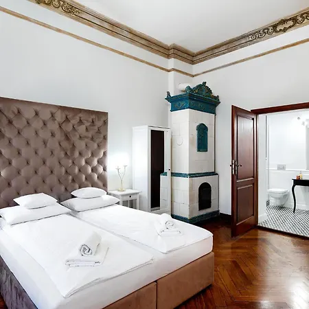 1899 By Platinum Апартаменты *