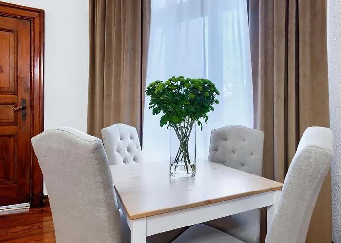 1899 By Platinum 슈체친